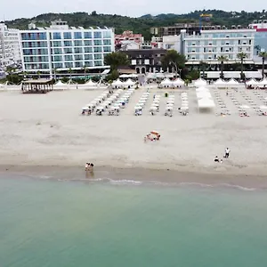 Oaz Hotel Golem (Tirana)
