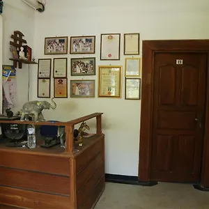 Awanhala Hotel Katugastota